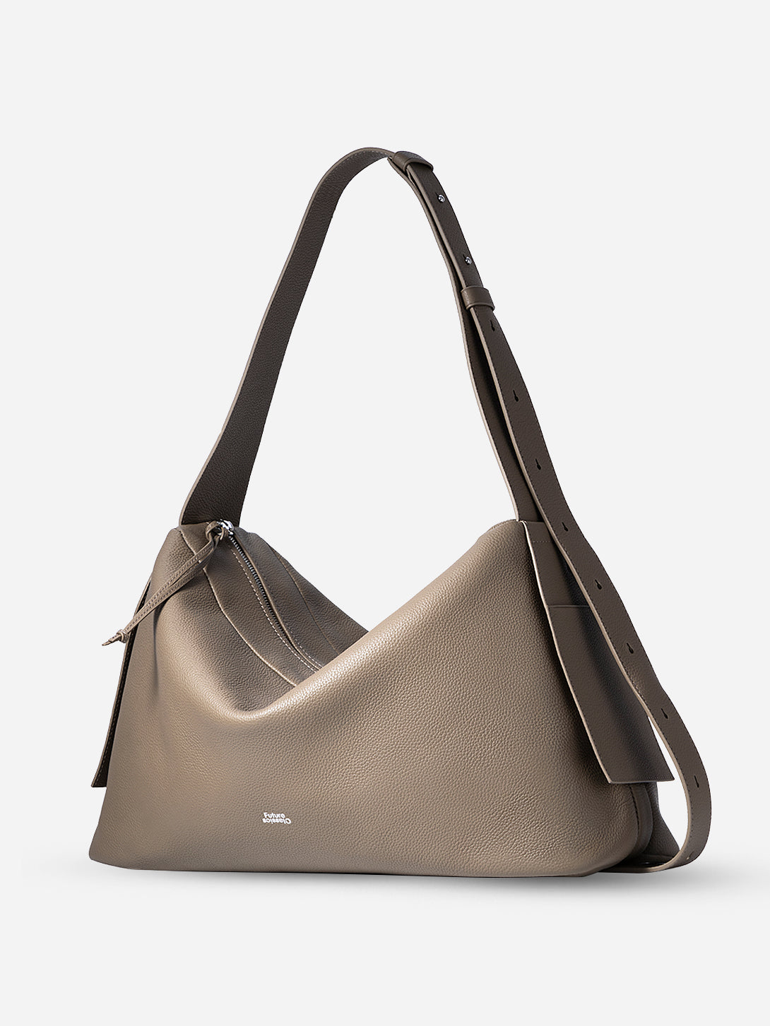 OVERSIZED PETAL MESSENGER