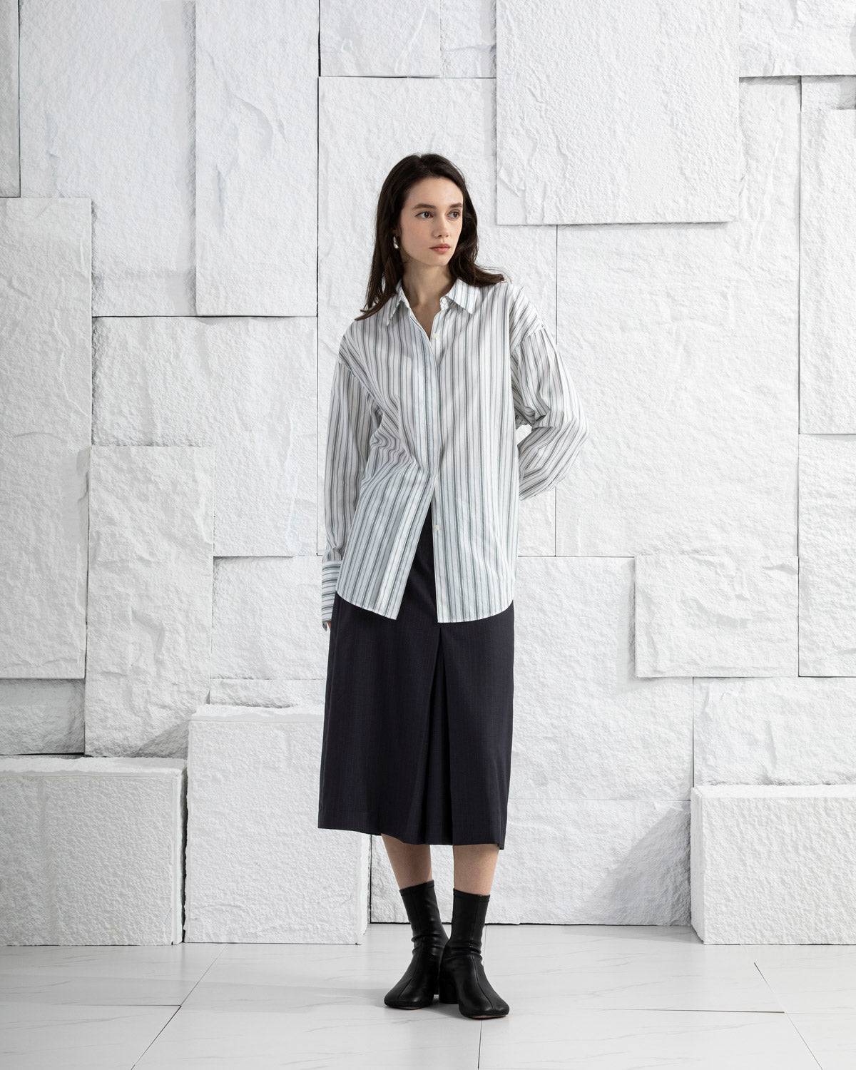 Striped Back Slit Shirt