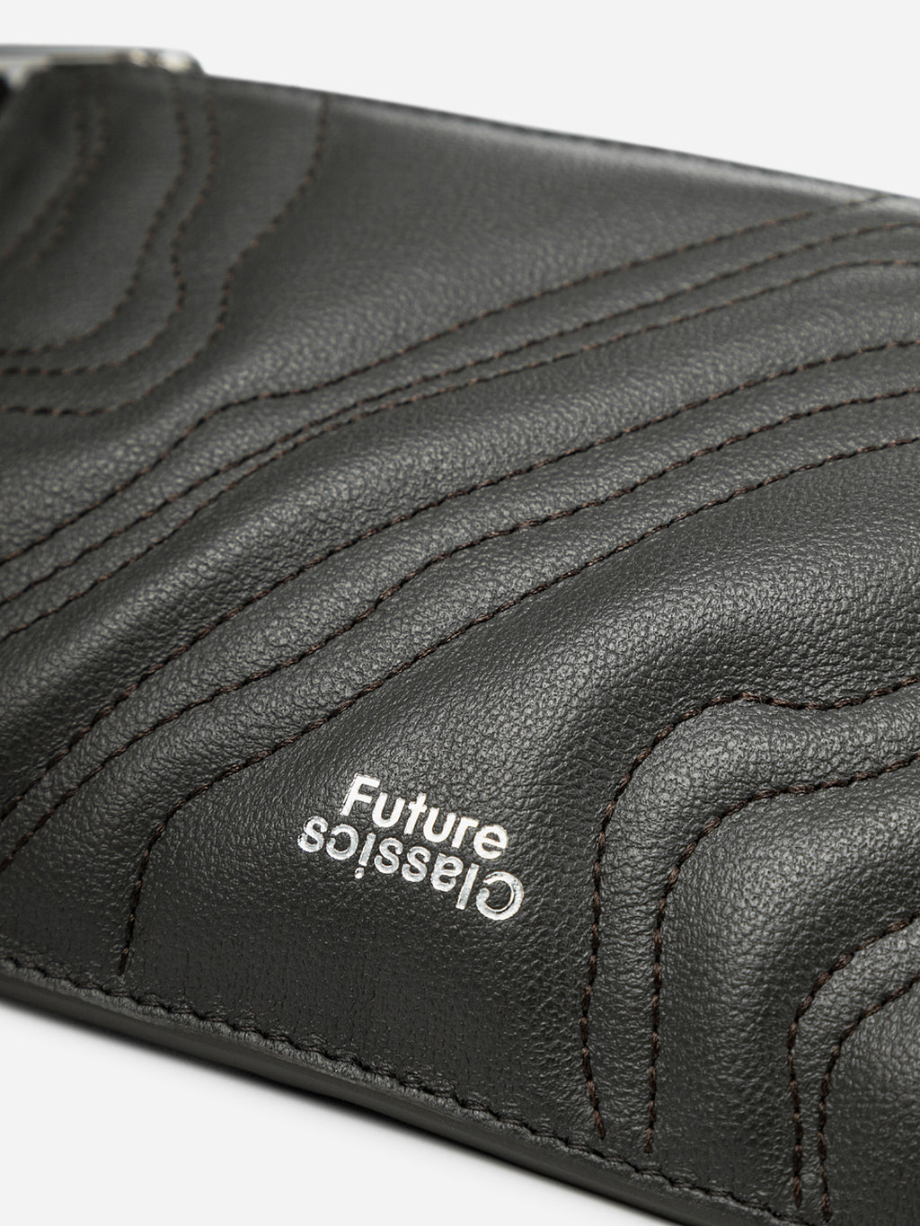 WRISTLET ZIP POUCH