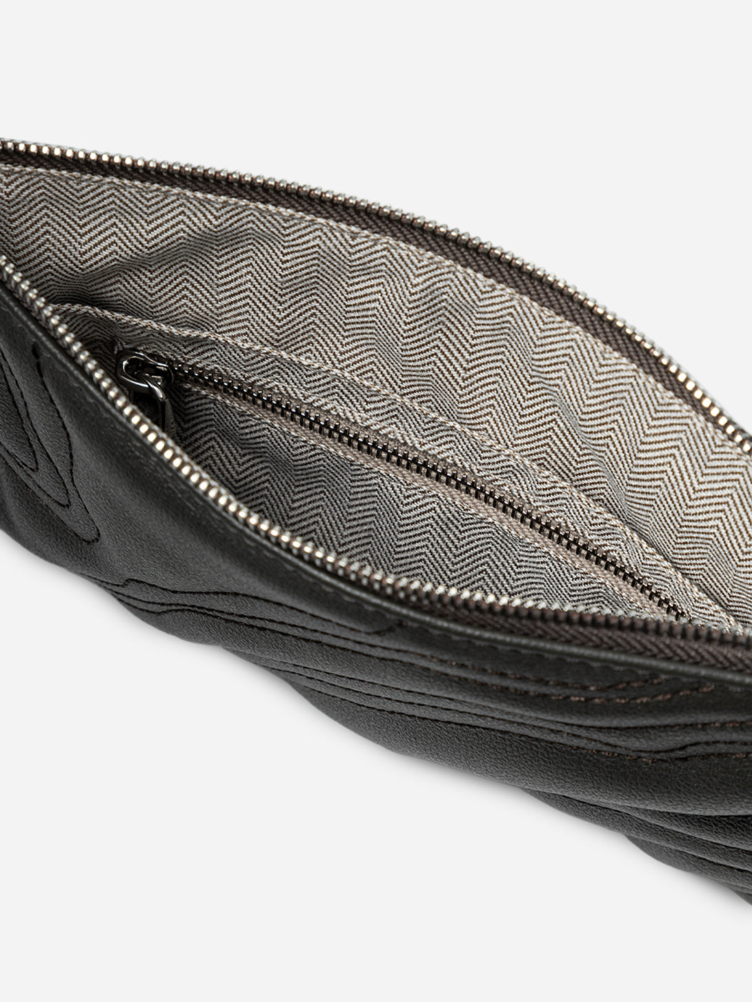 WRISTLET ZIP POUCH