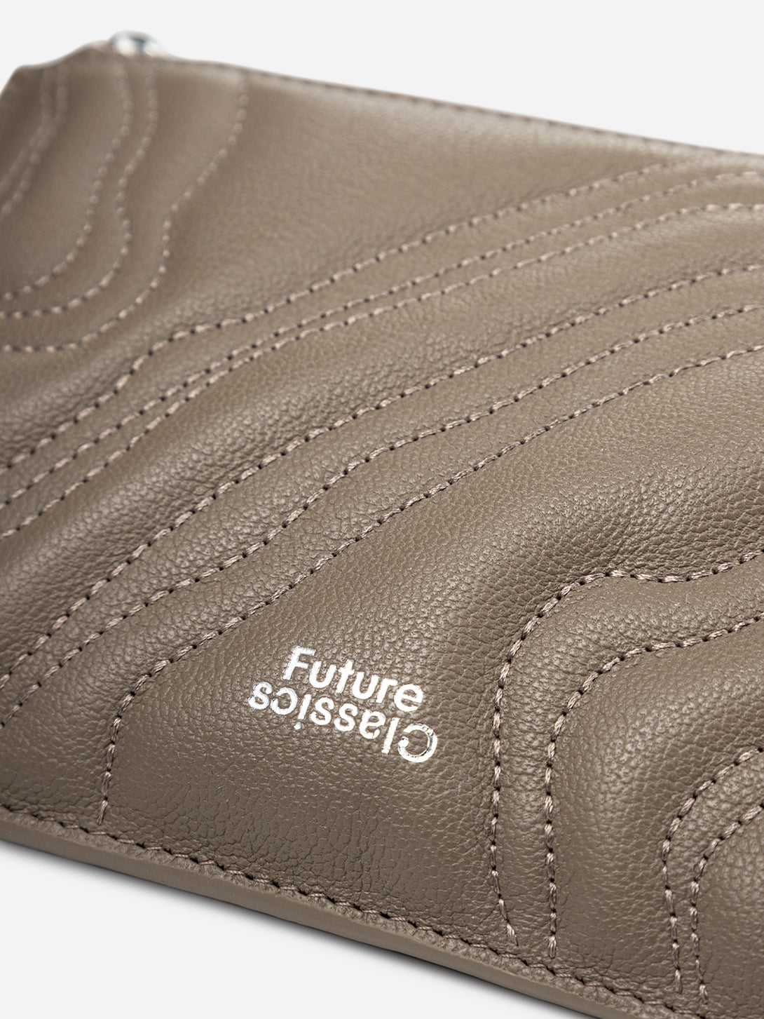 WRISTLET ZIP POUCH