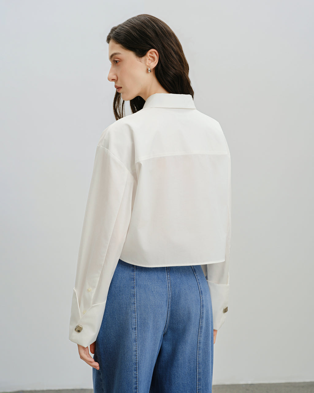 Folded Cuff Cropped Shirt