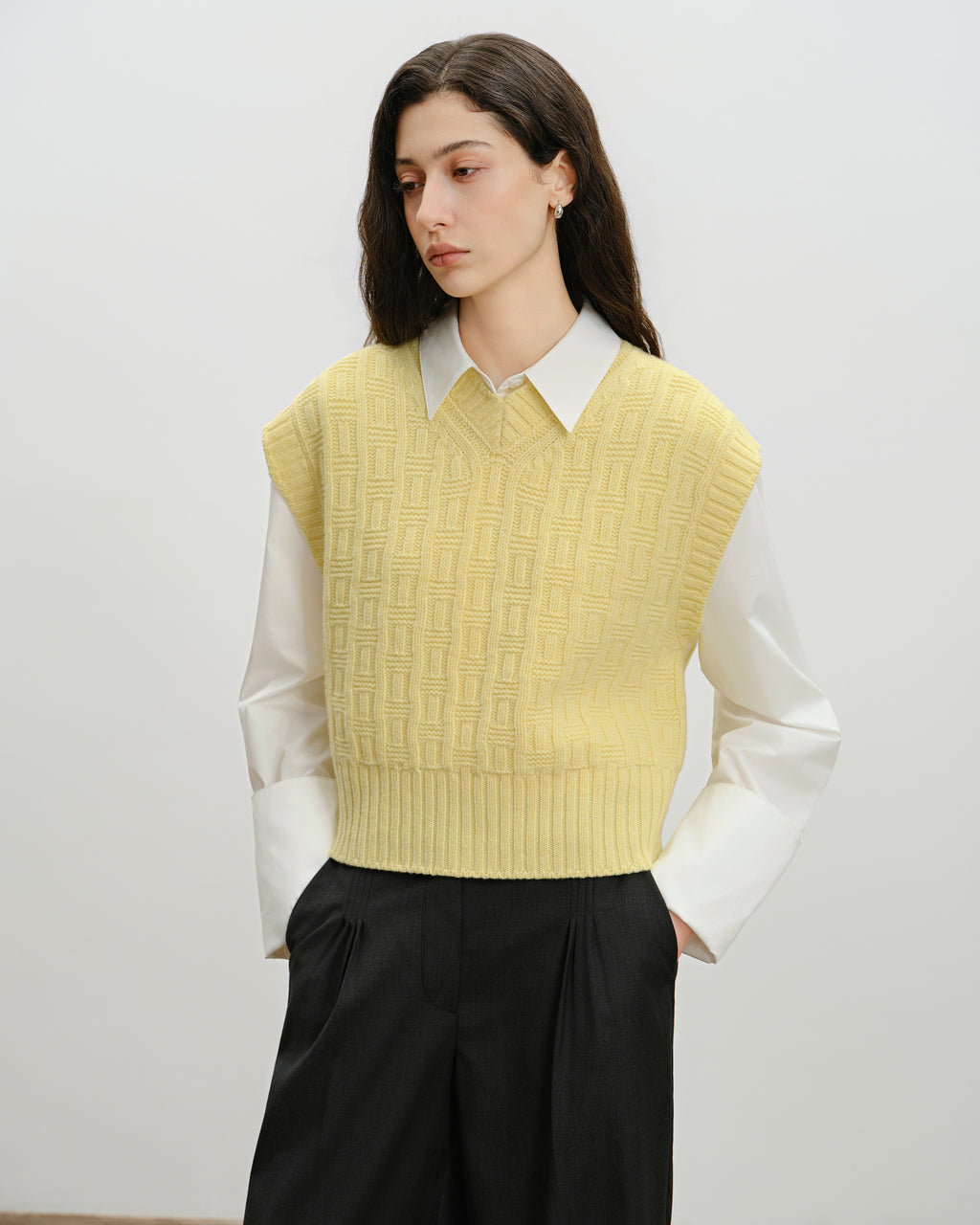 Oversized Knitted Vest