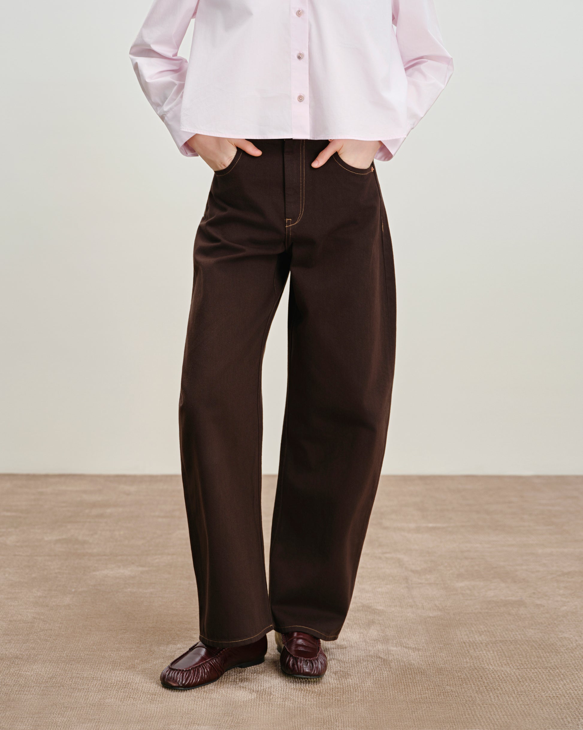 Round Jeans Coffee Bean