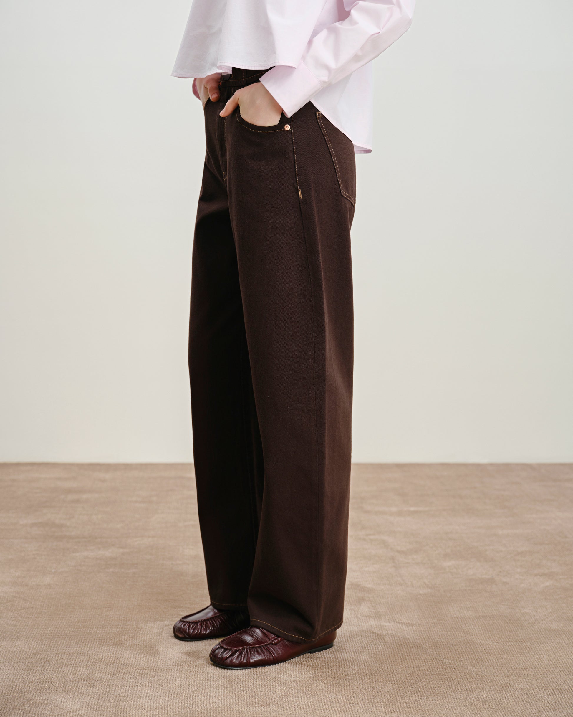 Round Jeans Coffee Bean