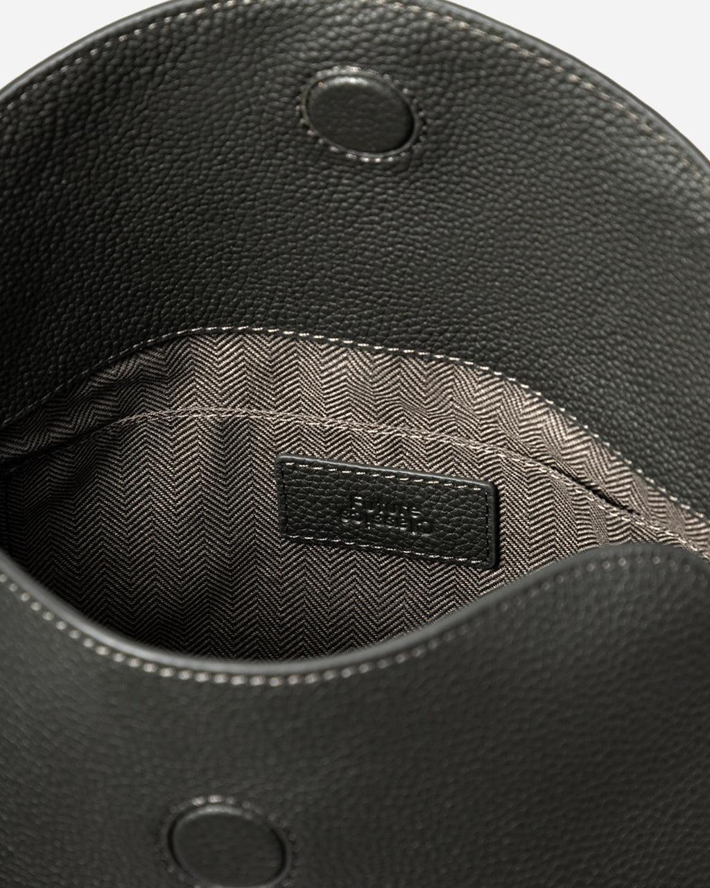 Medium Cradle Pebble Shoulder