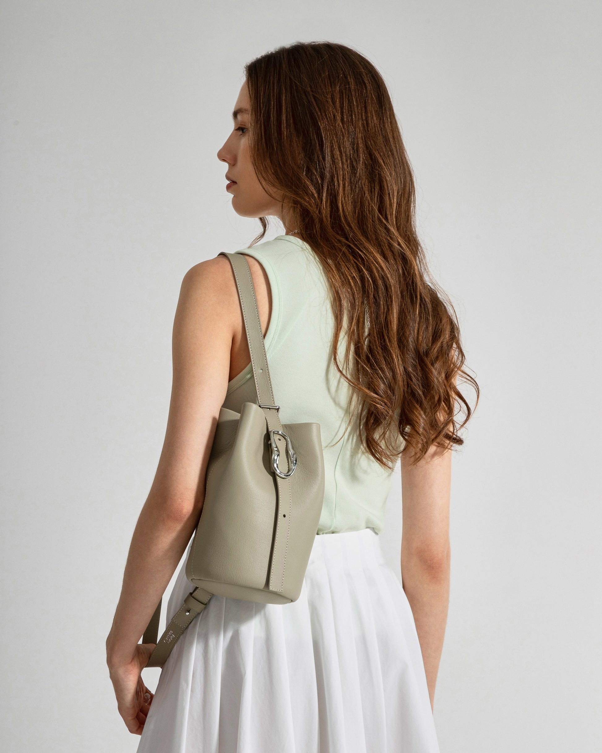 Mini Convertible Goat Bkt