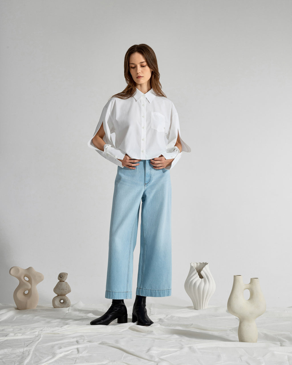 Cropped Wide Leg Jeans