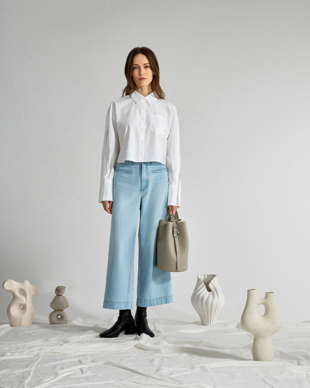 Cropped Wide Leg Jeans