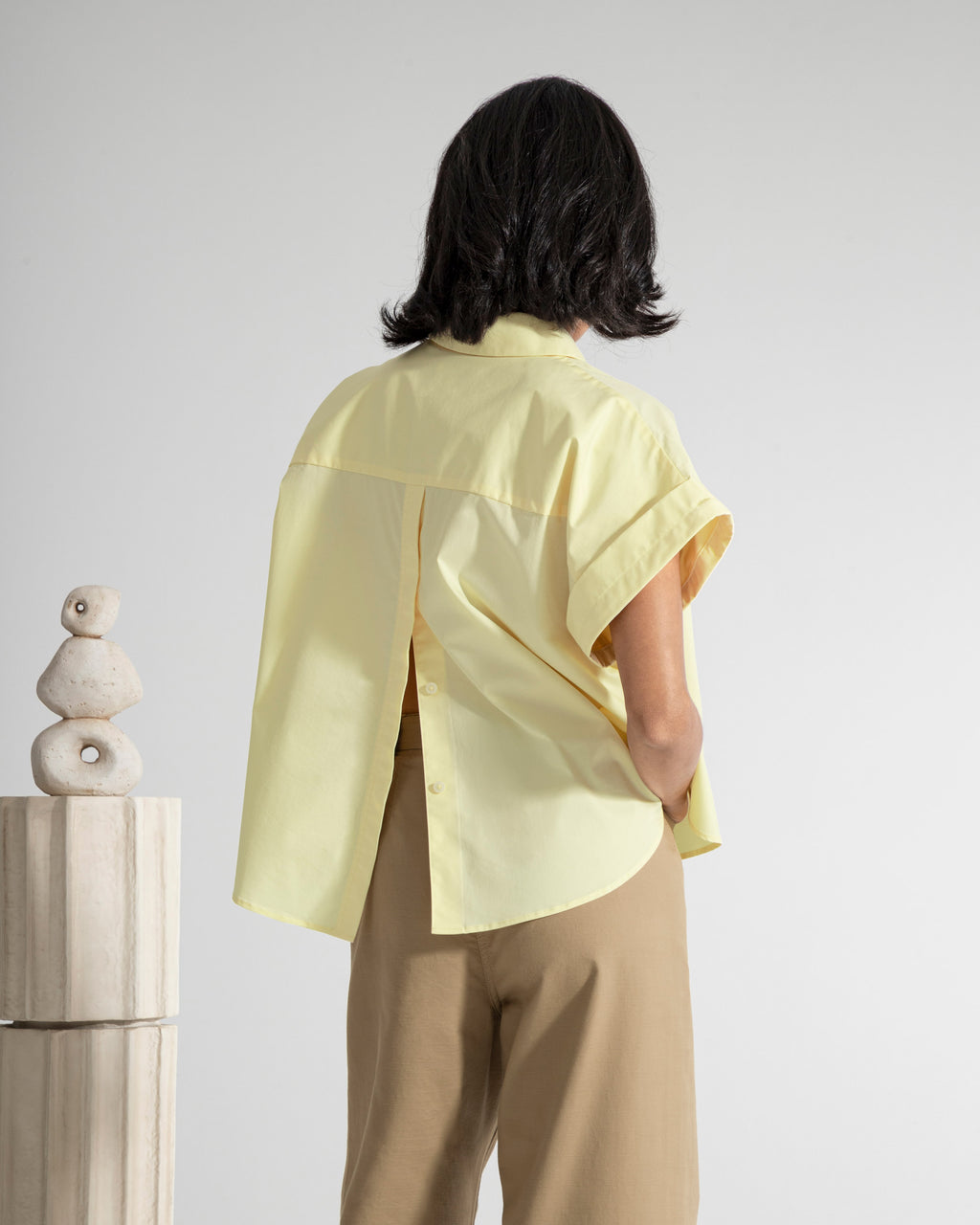 Back Slit SS Shirt
