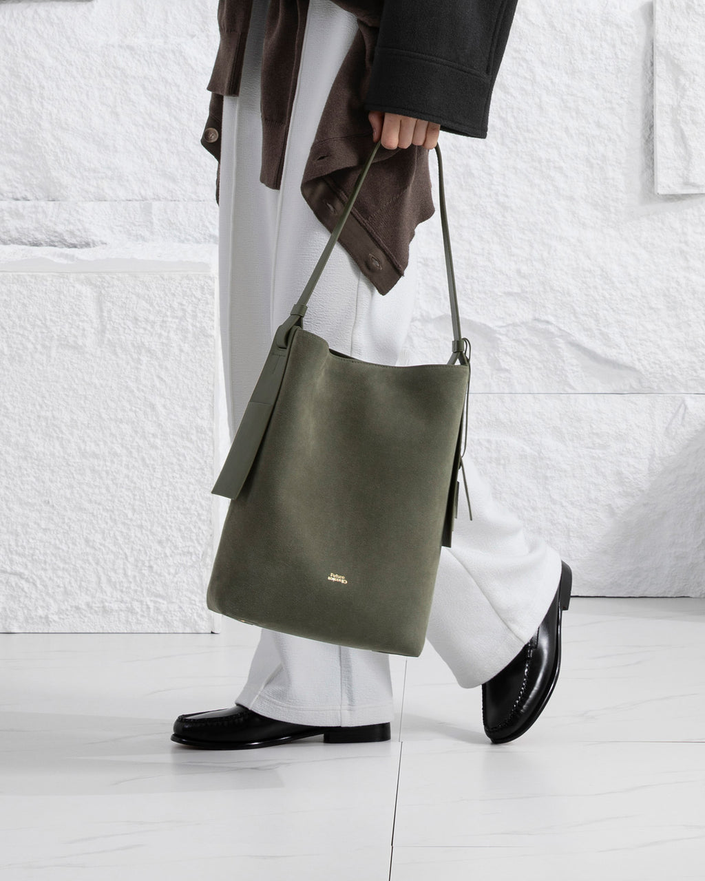 LARGE PETAL HOBO