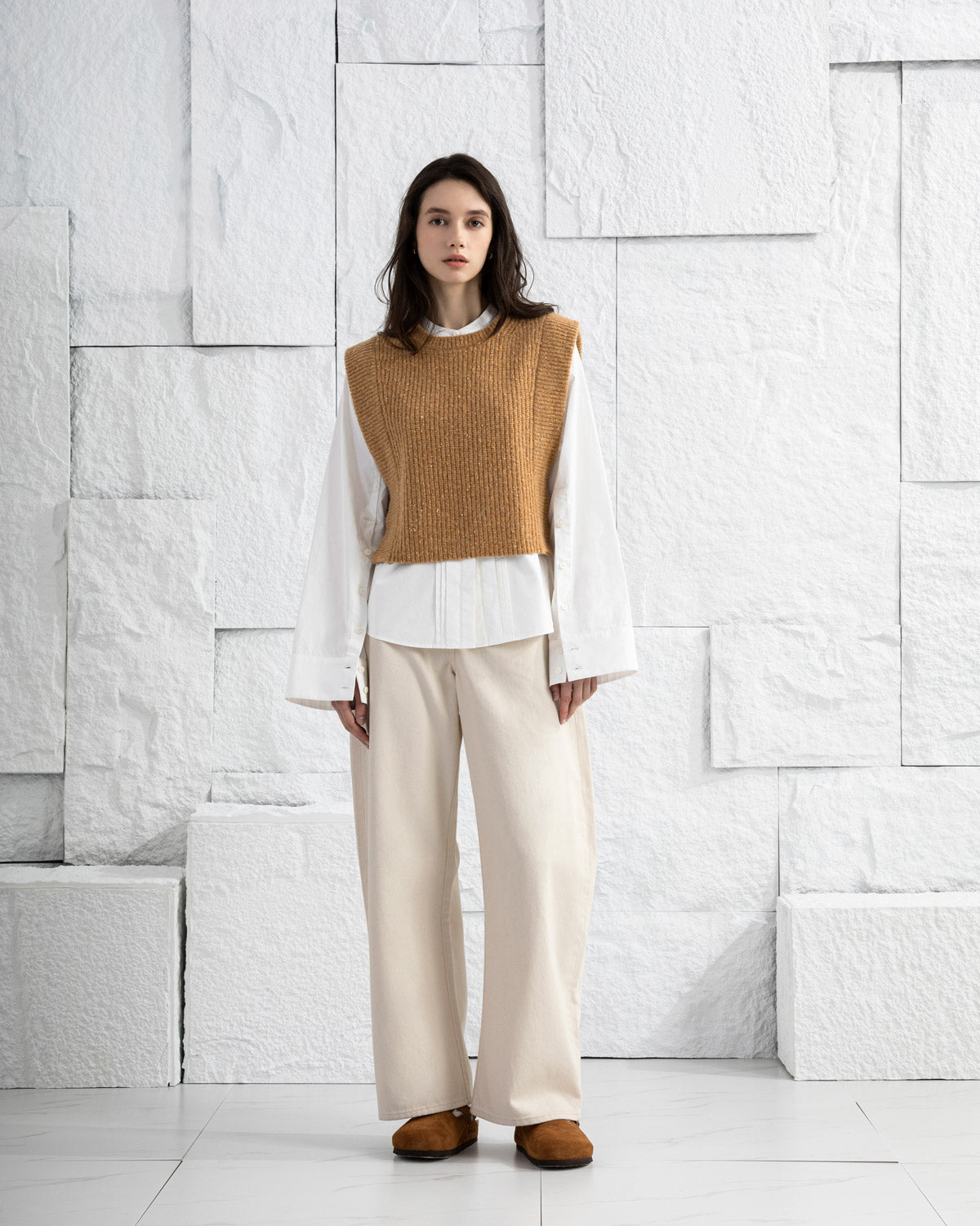 Cropped Boxy Sweater Vest